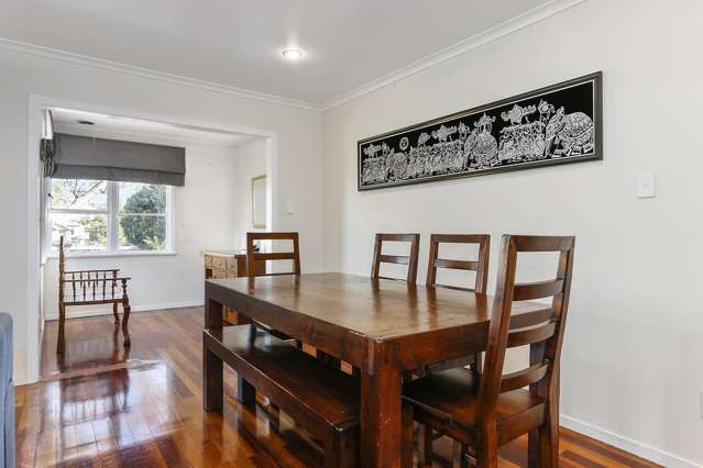 92 Commissariat Road Mount Wellington_3