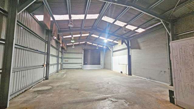 6 Titan Place & 44 Flexman Place Silverdale_1