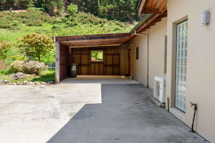 264 Lud Valley Road Hira_22