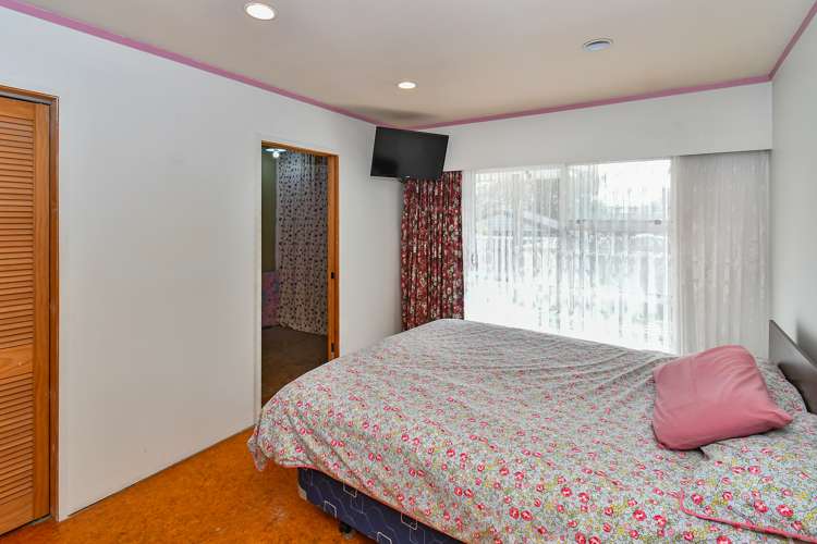 30 Hollyford Drive Clover Park_13