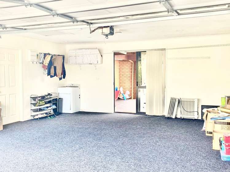 12 Chadlington Avenue Henderson_19