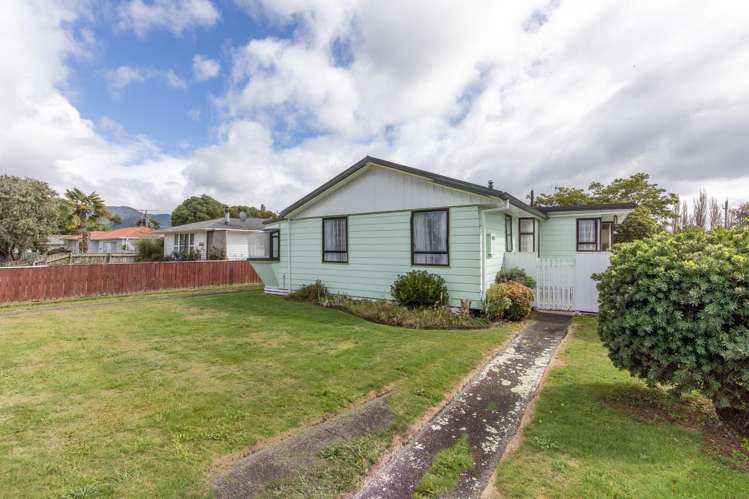 131 Te Rangitautahanga Road_0