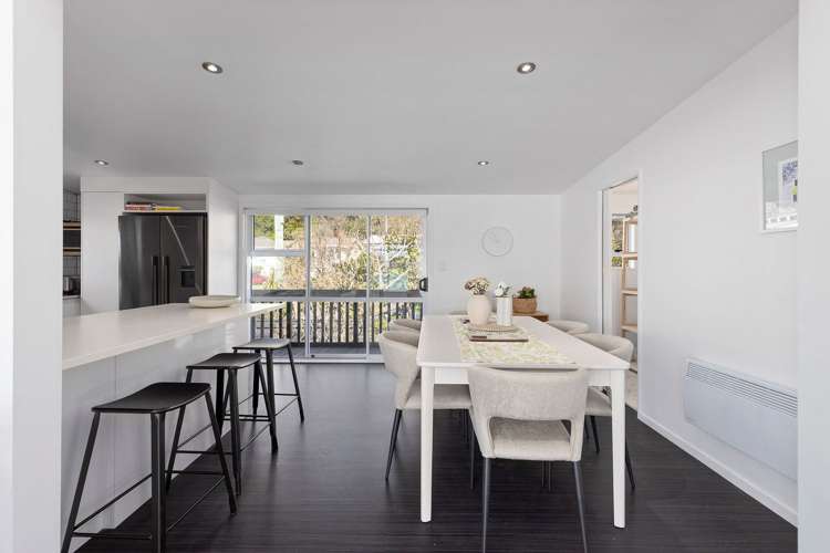 277 Queens Drive Lyall Bay_8