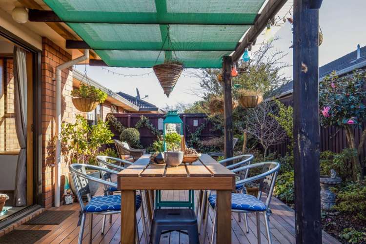 2/35 Ben Nevis Drive Broomfield_8