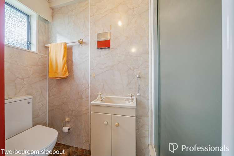 33 Donnelley Drive Wainuiomata_25