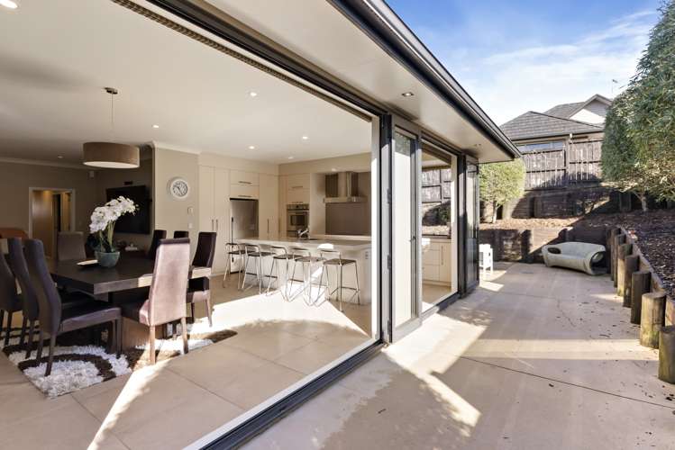 10 Mazuran Place Flat Bush_11