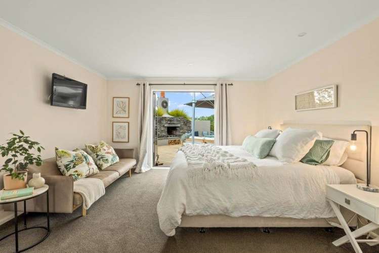 41 Berenice Lane Riverhead_11