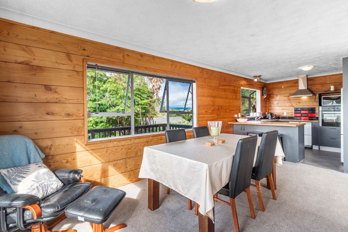 2/2/3 Clarks Beach Road_1