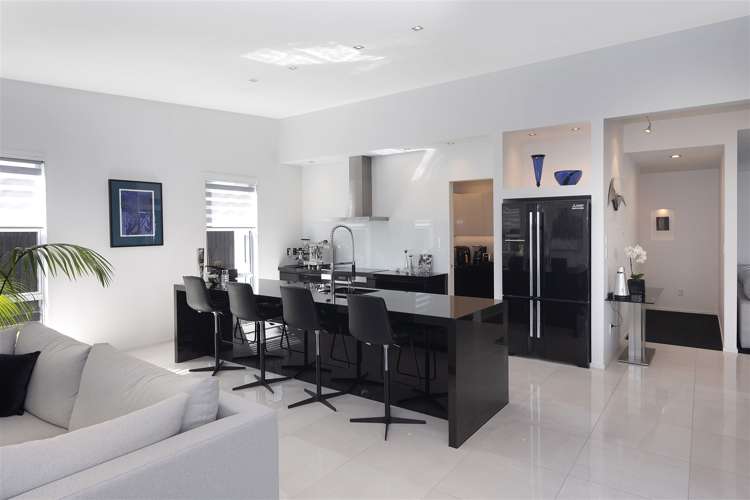 55 Applefield Court Northwood_6