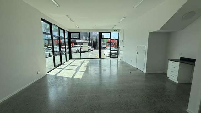 10/54 View Road Wairau Valley_3