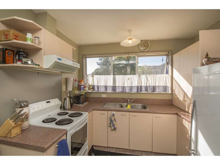 34 Seadown Crescent Amberley_1