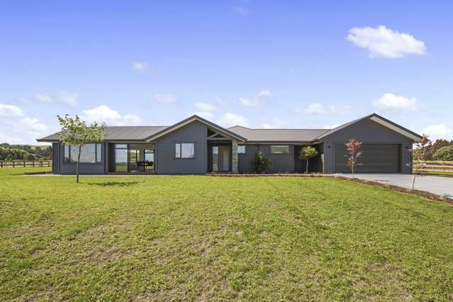 1 Karaka Place Kinloch_1