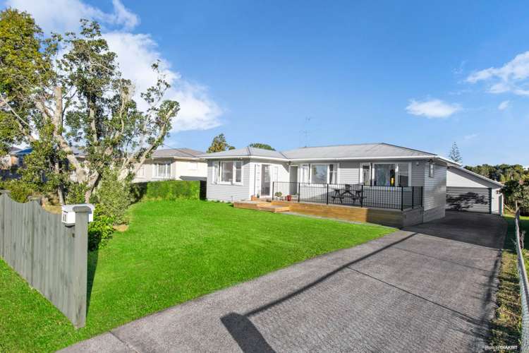 60 Saint Leonards Road Kelston_17