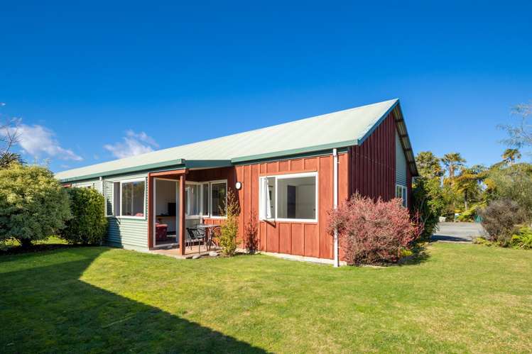 87 Commercial Street Takaka_35