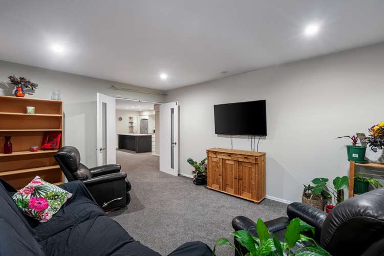 69 Inwoods Road Parklands_11