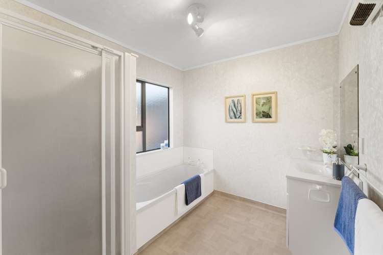 14 Arnold Savage Place Richmond_13