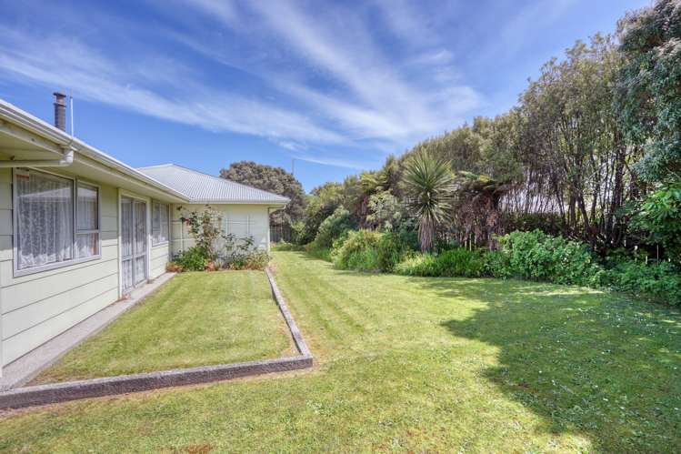 12 Stafford Street Hokitika_25