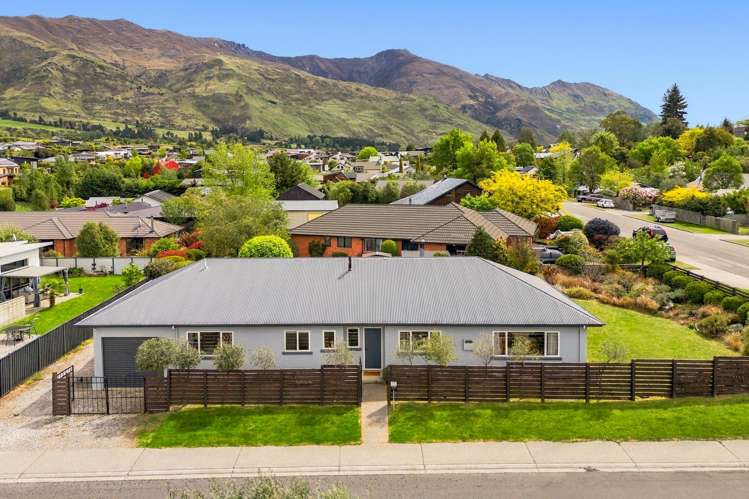 225 Stone Street Wanaka_28