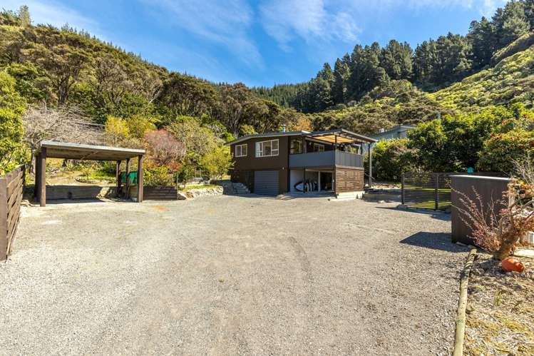 6 Hakahaka Road Marlborough Sounds_12