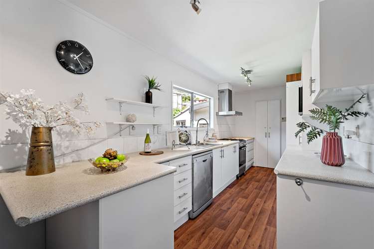 3 Louise Place Browns Bay_7