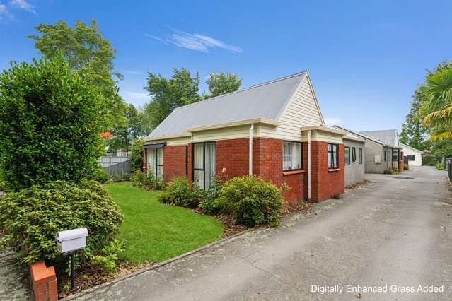 Easy Living in a Well-Established Setting