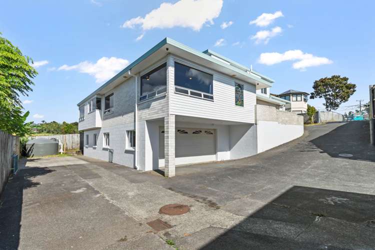 241c Royal Road Massey_21