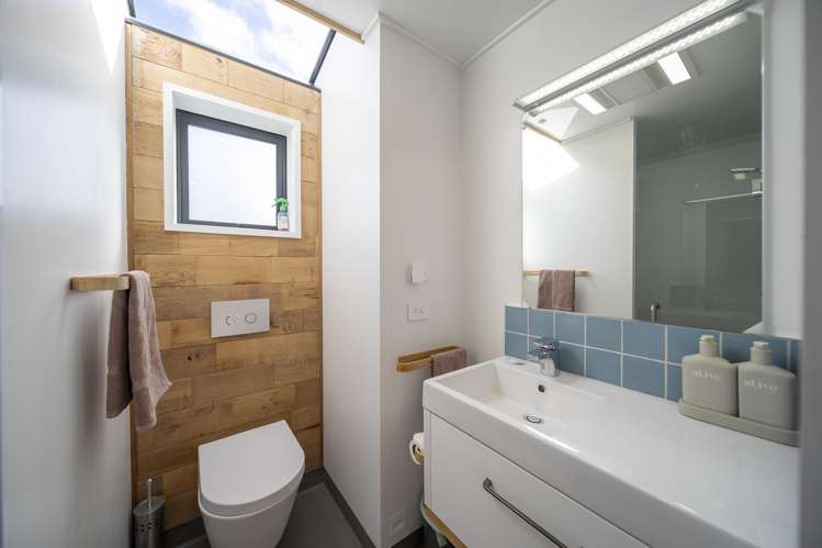 423A Te Anau Mossburn Highway Te Anau_35