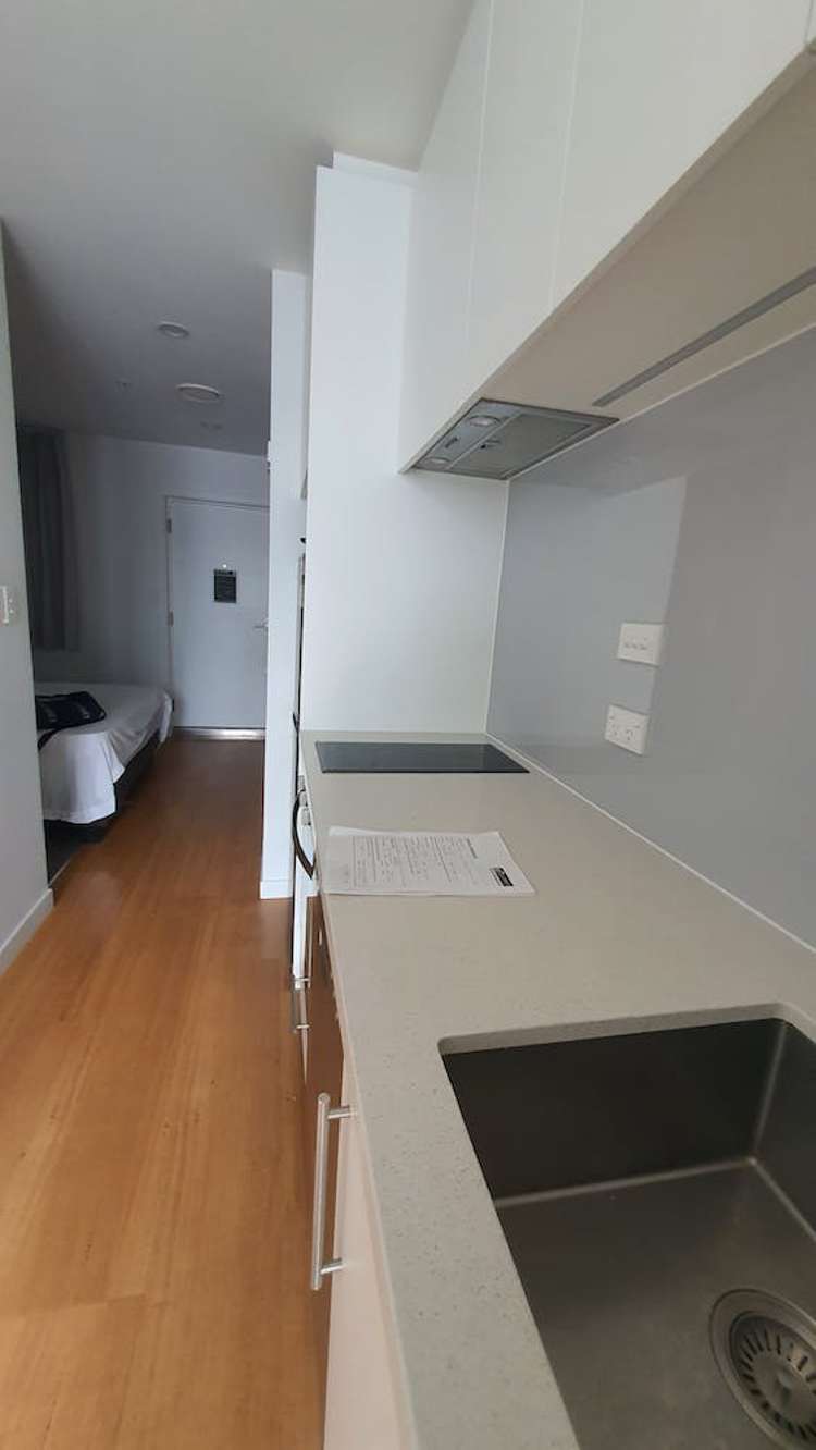 1304/438 Queen Street Auckland Central_7