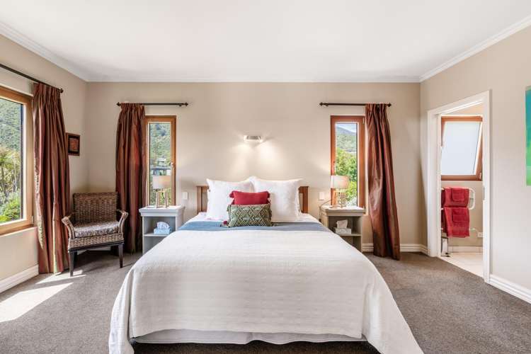 7 Wilkes Way Picton_43