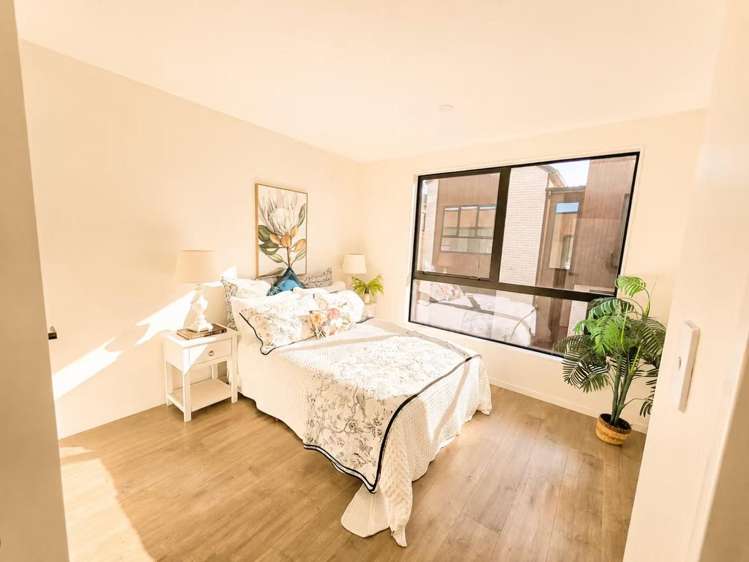 11C Rene Place 10698_6