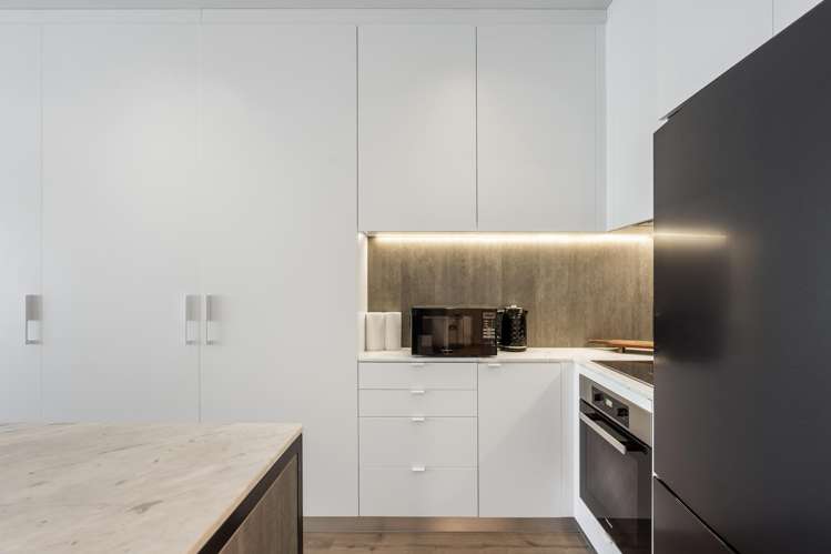 302/6 Dock Street Auckland Central_6