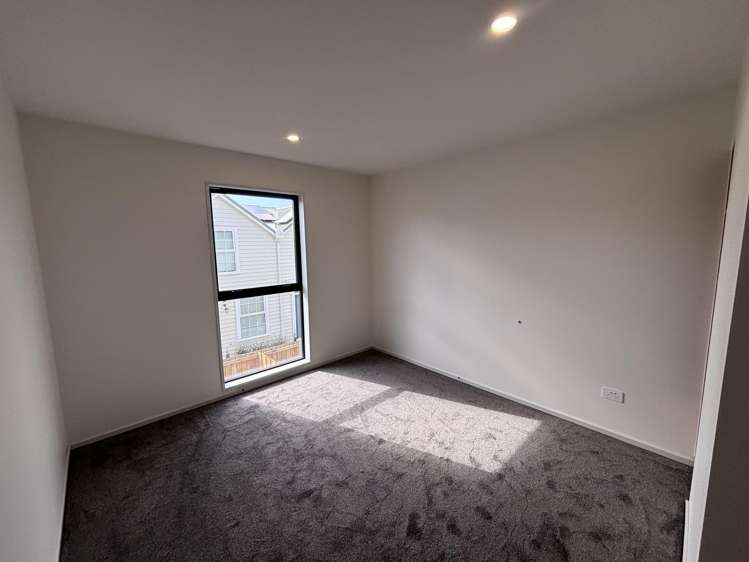 14 Stenness Avenue Somerfield_8