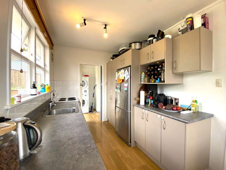 60 Lauderdale Road Birkdale_6