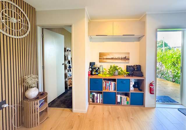 Two-Bed Unit Steps away from the University