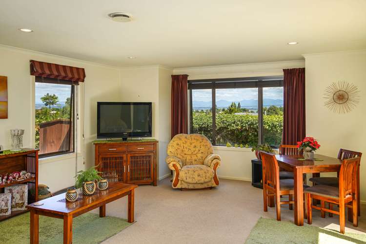 283 The Ridgeway Stoke_10