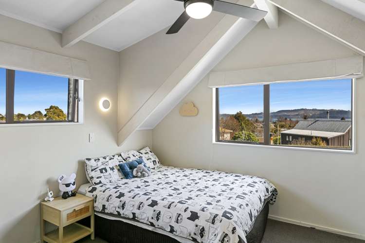 12 Holland Grove Richmond Heights_22