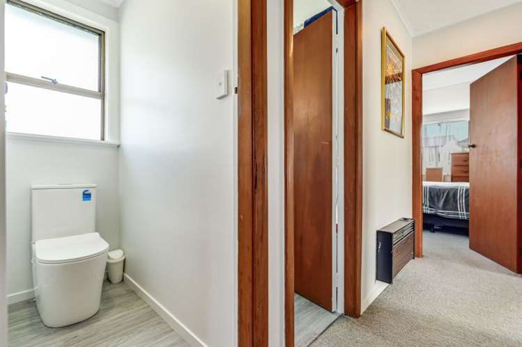 40 Montgomery Crescent Bader_22