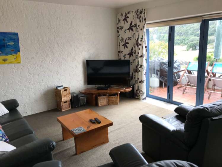 2f Weranui Road Waiwera_6