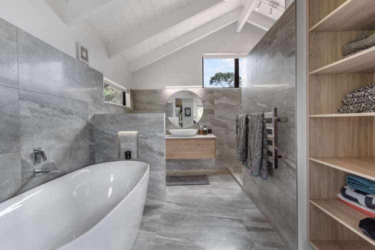 20 Berridge Road Muriwai_13