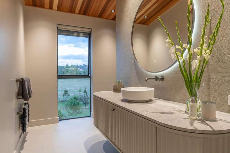 148 Monument Road Clevedon_18