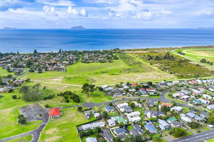 17B Moki Place Ruakaka_31