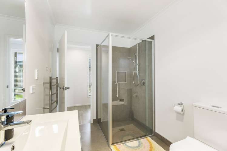 28 Waituarua Drive Takanini_20