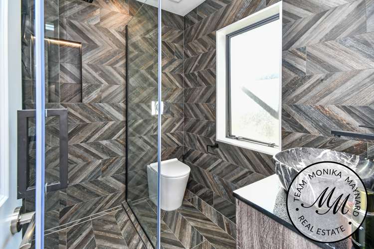 18 Corokia Place Totara Heights_13