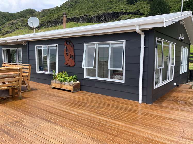 490d East Cape Road Te Araroa_25