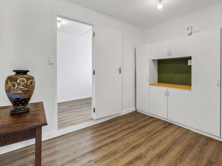 2/3 Pohutukawa Avenue Shelly Park_18