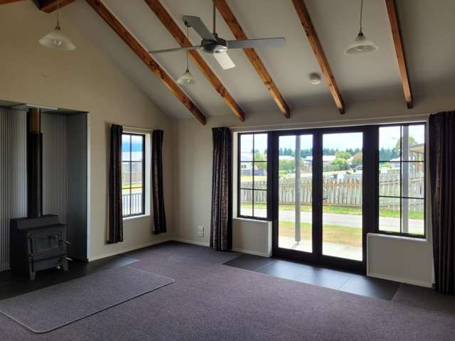 59 Orbell Crescent Te Anau_2