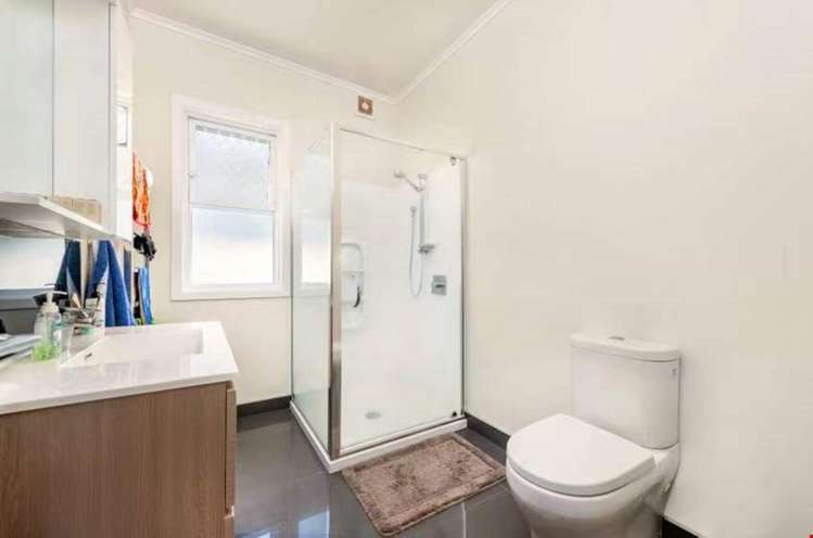 47 Northboro Road Belmont_24