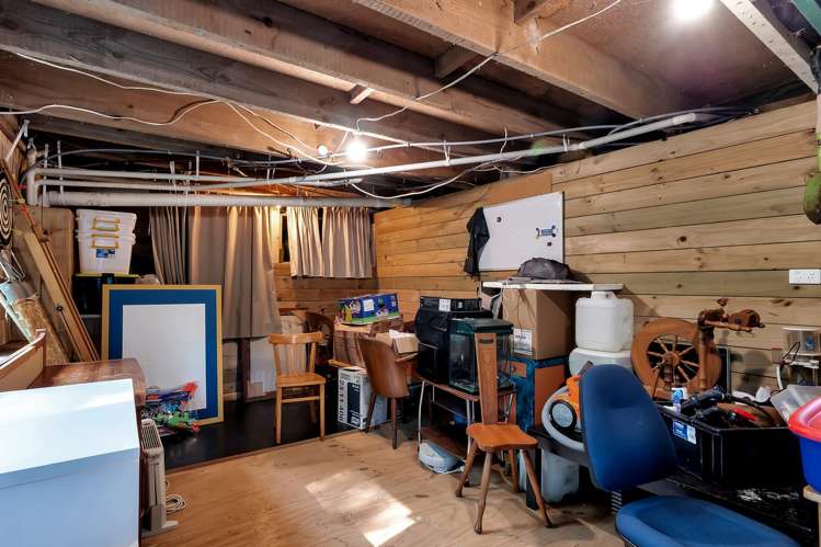 8 Dell Way Judea_25