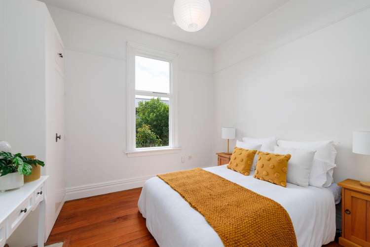 121 Sullivan Avenue Woolston_12