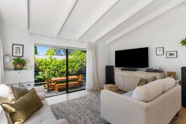 216B Meola Road_1